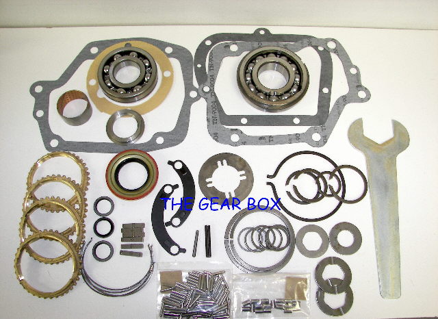 Muncie Overhaul Kit with Wrench 1966-74