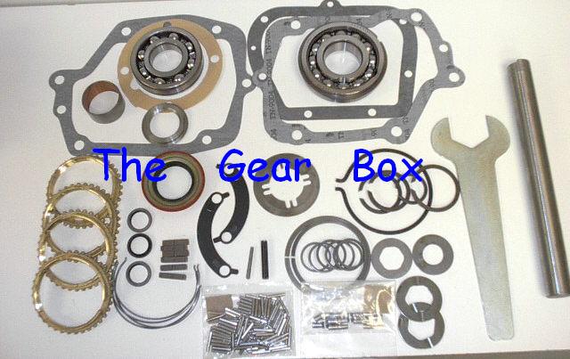 Muncie Overhaul Kit with Nut Wrench & Cluster Pin 1966-74